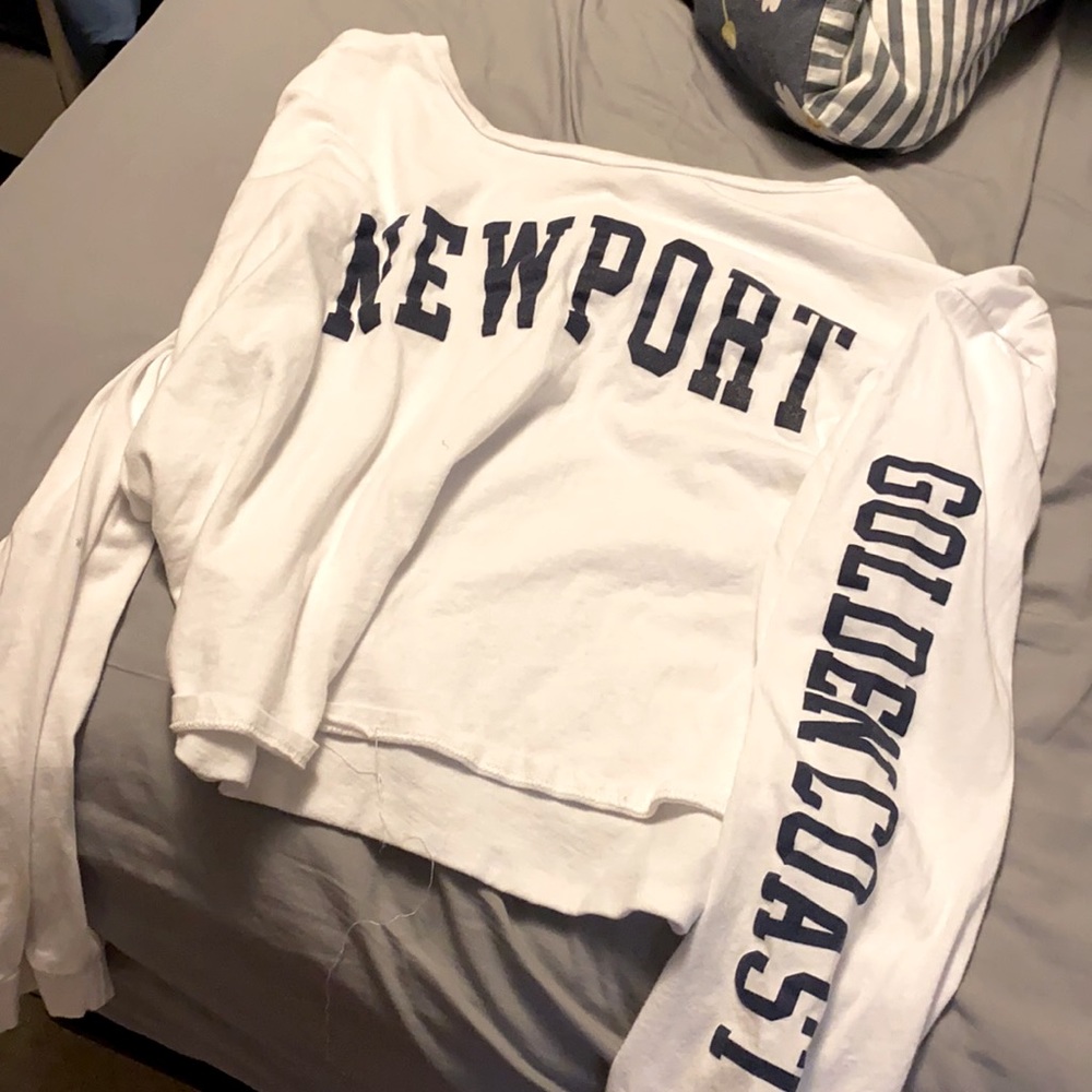 White long sleeve crop top!